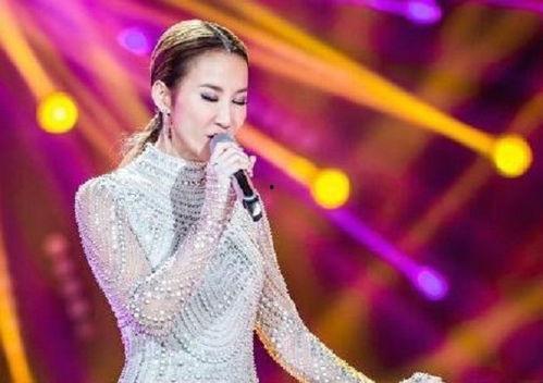 明星李玟男,从男生到女神，跨越性别界限的璀璨星途