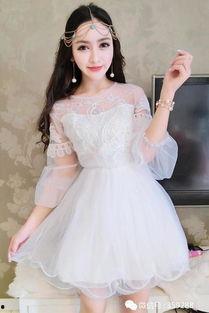 明星同款一字肩女装,时尚一字肩女装潮流指南