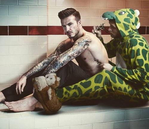 欧美裸男明星屁屁